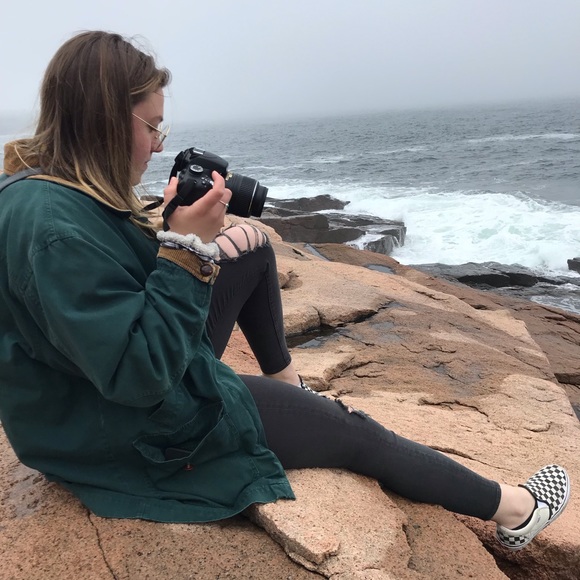 Meet your Posher, Josie! - Picture 3 of 5